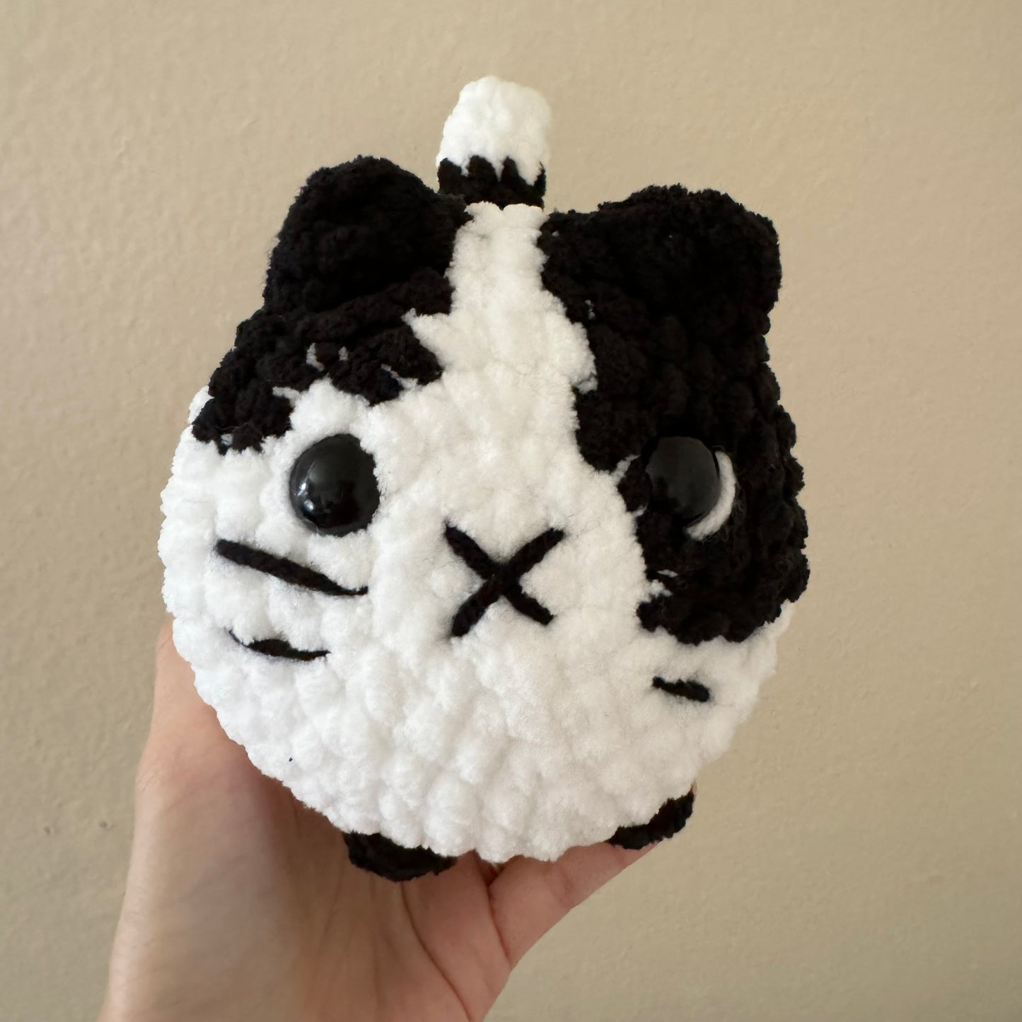 Oreo - Loaf Cat