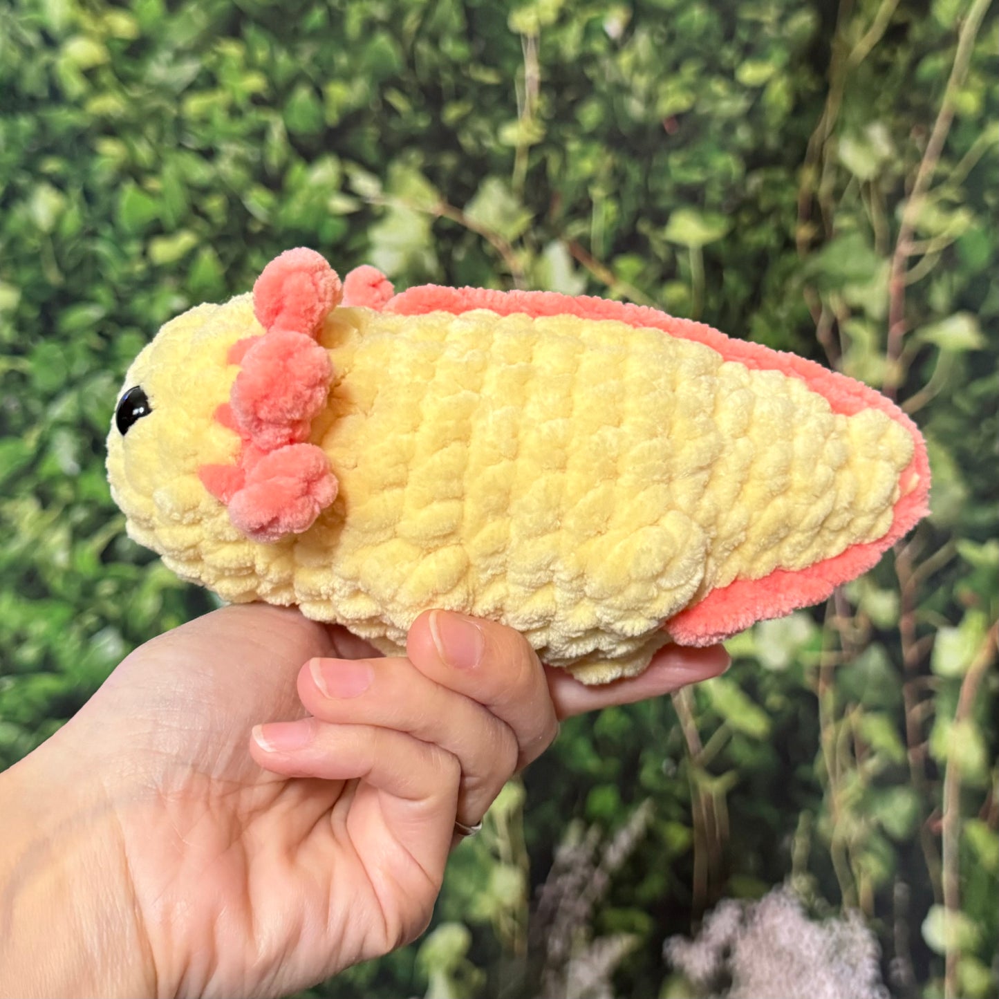 Axolotl Plushie (yellow)