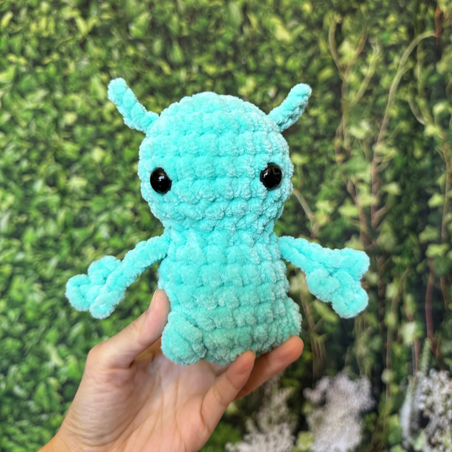Alien Plushie (Teal)