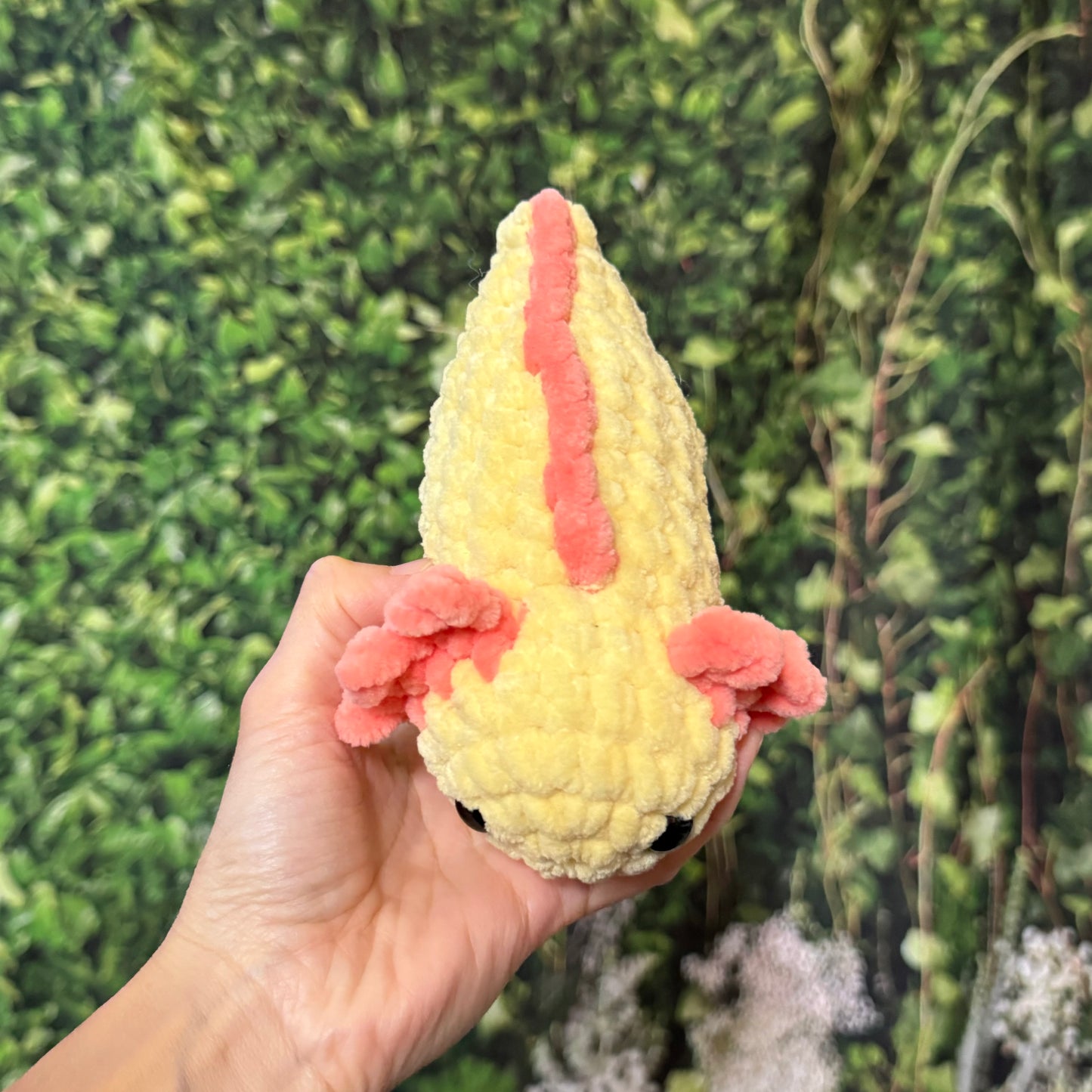 Axolotl Plushie (yellow)
